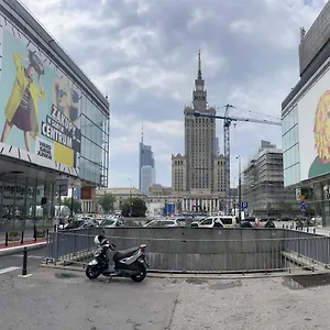 W Centrum Warszawy I Apartament